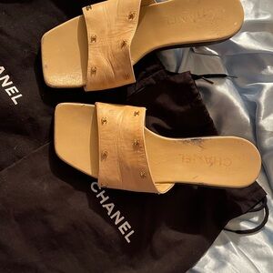 *RARE* CHANEL Beige Leather Slide Sandals with Gold CC Studs